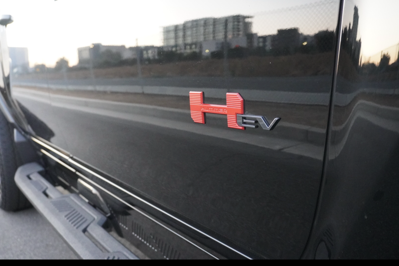 2024 Hummer EV