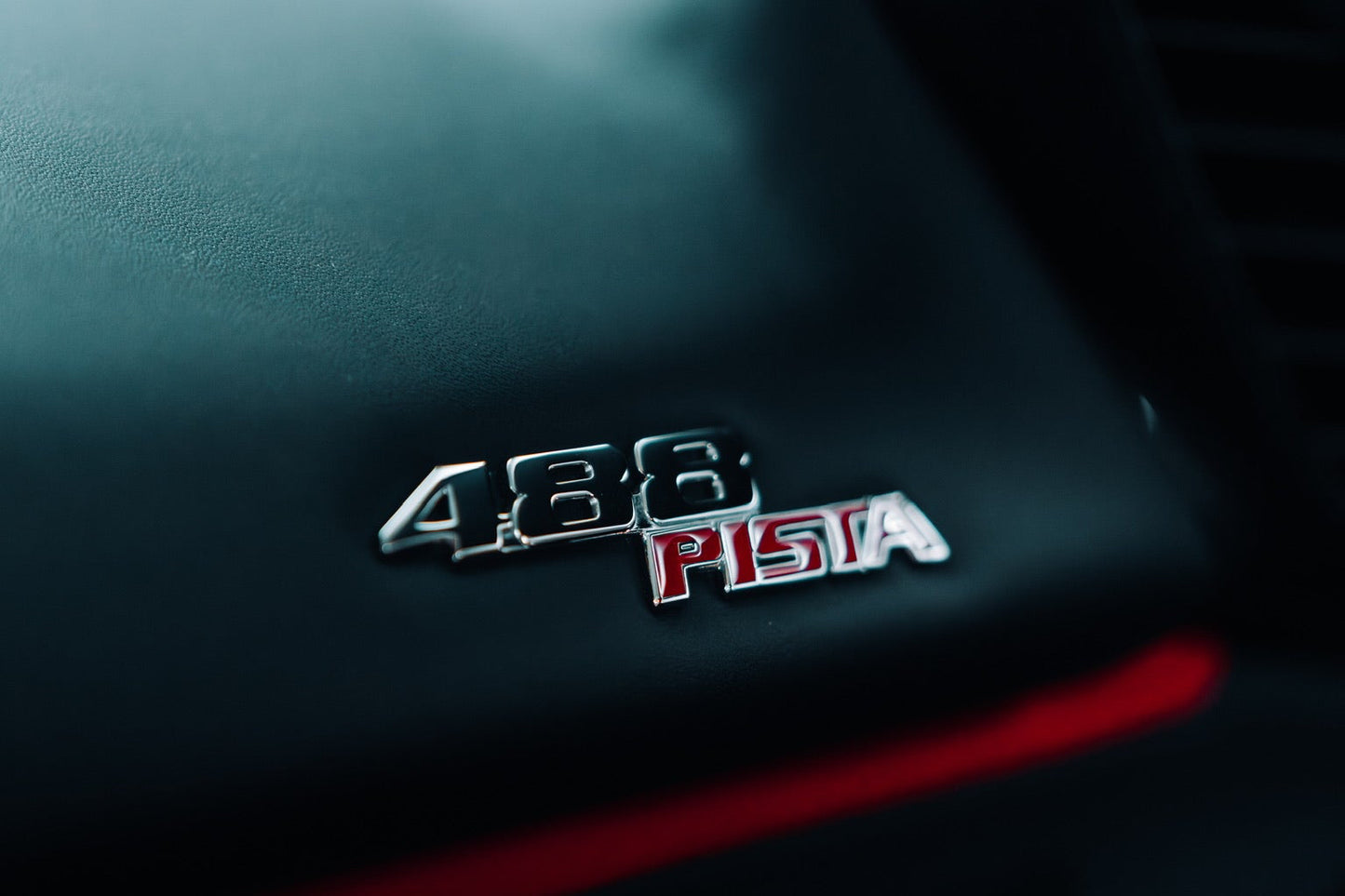 Ferrari 488 Pista